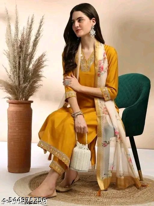 Aishani Fabulous Women Dupatta Set