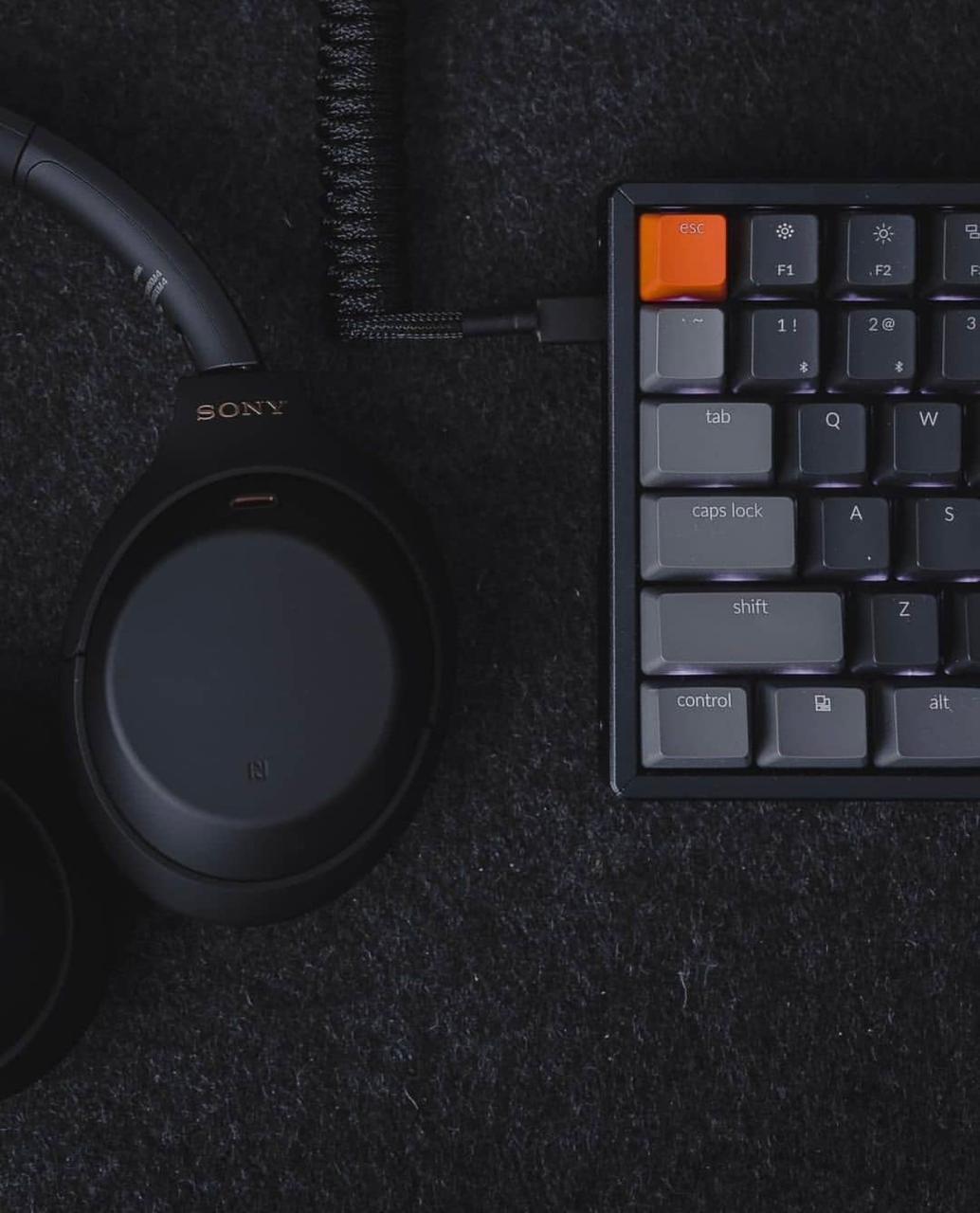 SONY HEADPHONES MODEL :XM-4