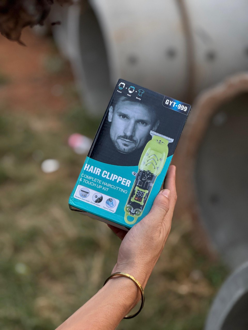 HAIR CLIPPER
Complete Haircutting