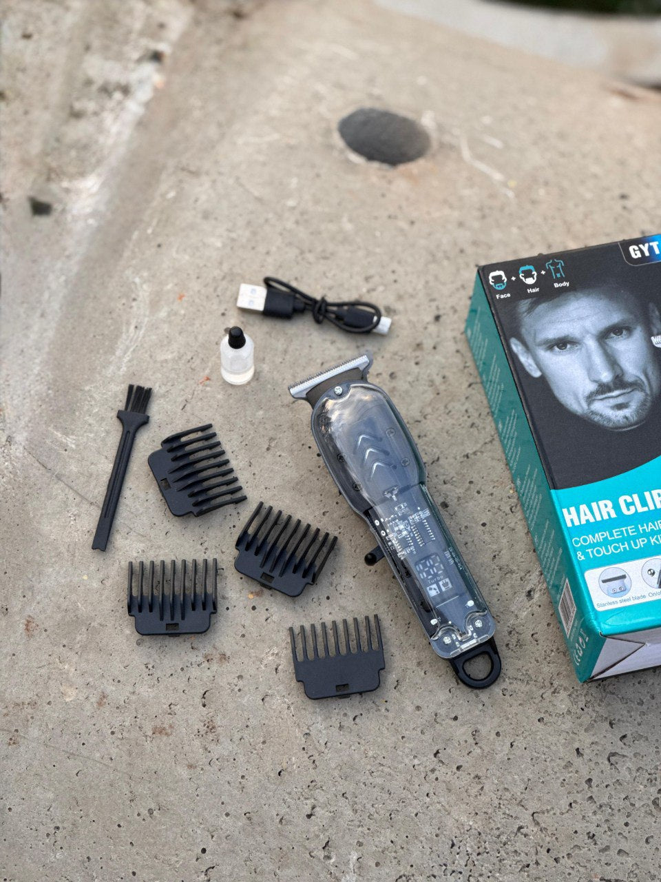 HAIR CLIPPER
Complete Haircutting