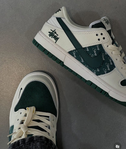 NIKE SB DUNK STUSSY 2025 Edition
